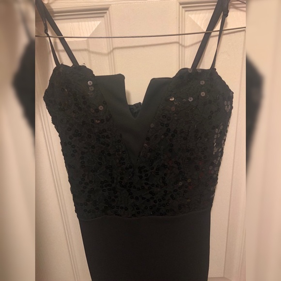 AGAN. Black dress sequins - Picture 2 of 2